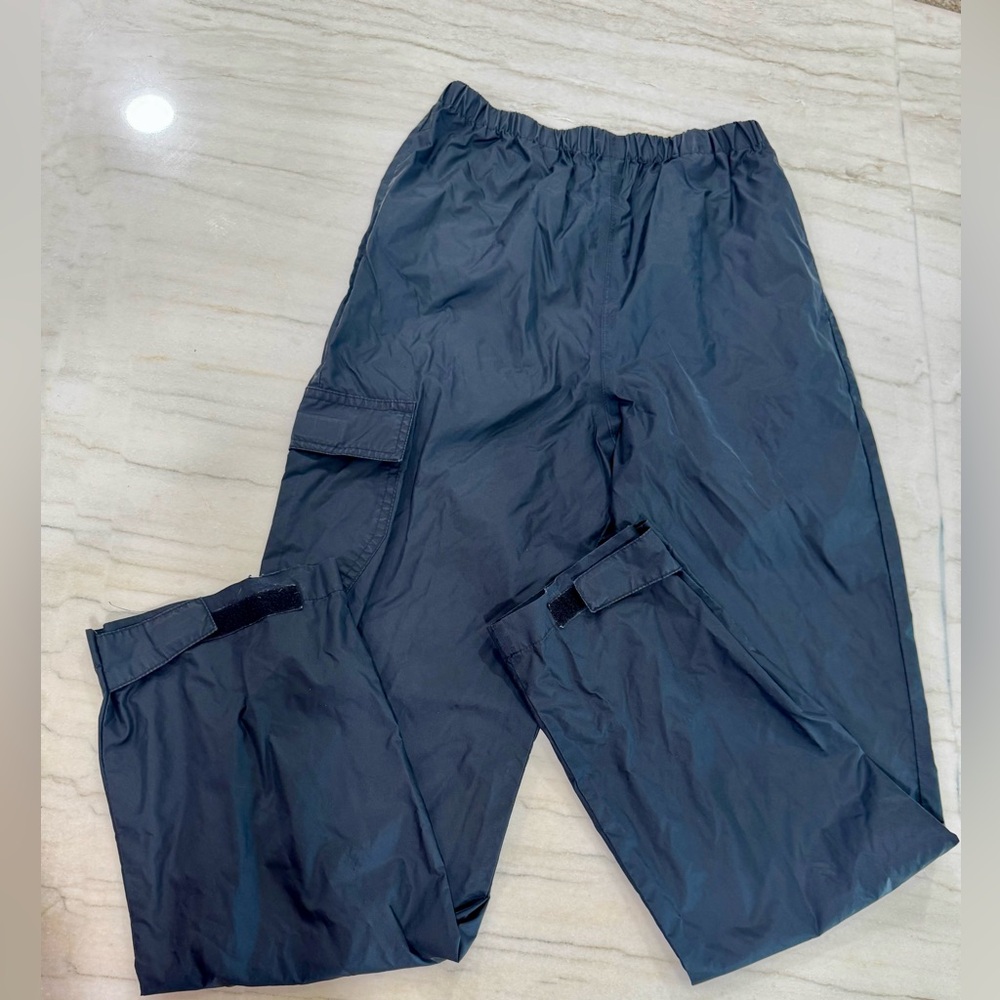Columbia youth large windbreaker Cargo Pants- youth sailing
